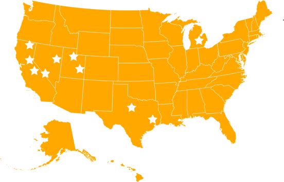 Mapa naranja de EE. UU. con estrellas que indican las vías públicas tratadas con Perma-Zyme